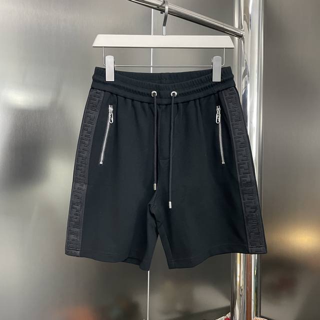纯原臻品 顶级原版复刻 Fendi芬迪2025Ss新款拉链口袋织带Ff对花短裤 原版面料高版本高品质 网红明星同款 定制菠萝花面料350克 双侧织带Ff对花标识