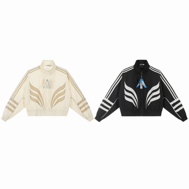 802 Adidas 阿迪达斯刺绣短款拉链开衫外套上衣夹克 材质塔丝绒材质 手感细腻 上身舒适 定制五金拉链头 原版阿迪达斯三叶草Logo 定制包装 立领设计
