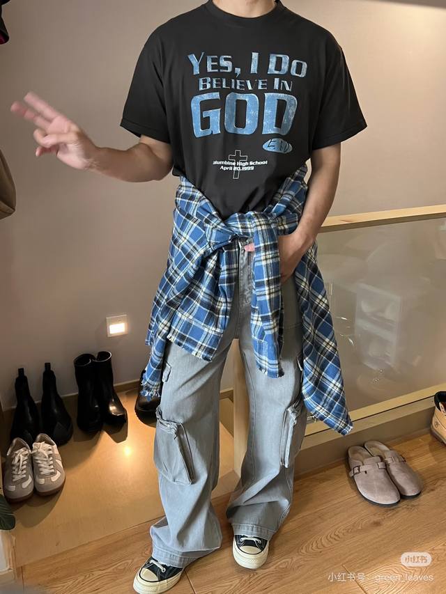 款号440 今年穿富二代一定会暴富Er Denfants Riches Deprimes 忧郁的富二代信仰上帝标语印花短袖 面料采用定织250G32支双股双纱纯
