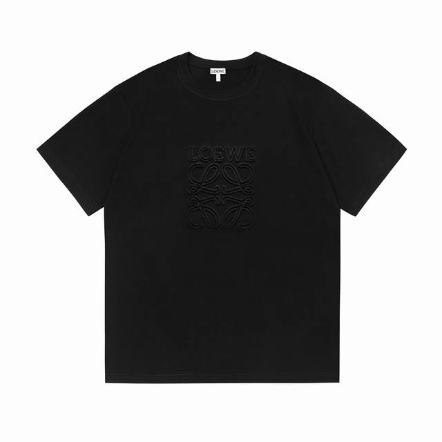 隔天到 Loewe 罗意威 高品质320克 前幅精工刺绣 灵感源自八十年代复古 原版面料 官方同款 短袖T恤 同缸染面料 手感非常舒服 春夏最新砖柜同步 时尚又
