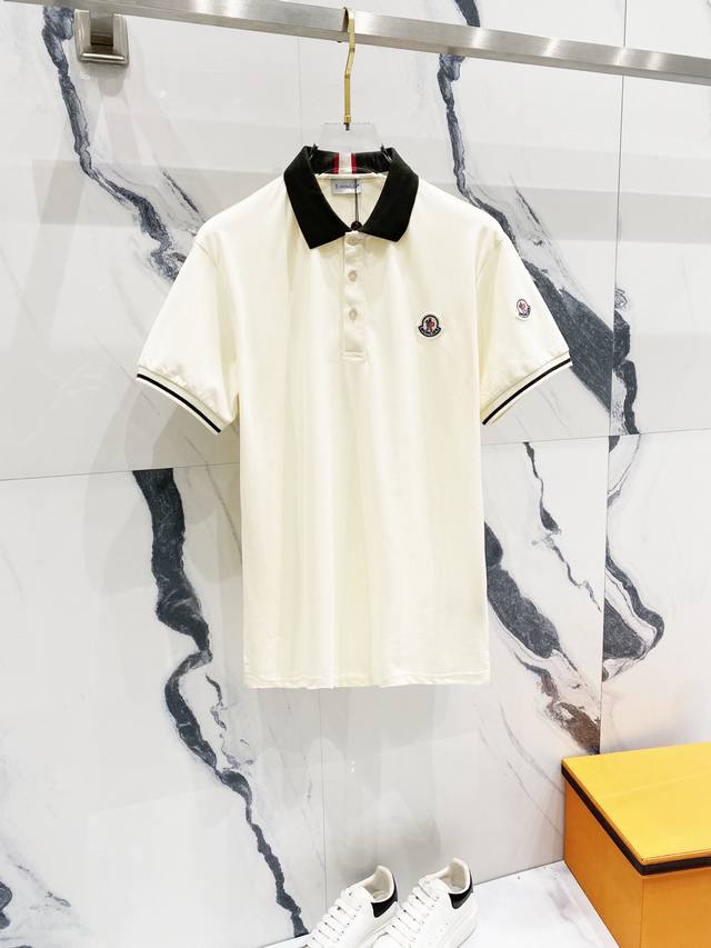 Moncler 蒙口 翻领Polo衫 撞色领口简约品牌Logo标志章仔设计 官方同步 商务首选 时尚个性 百搭潮流 纯原品质 原版面料 吊牌 领标 水洗麦 三标