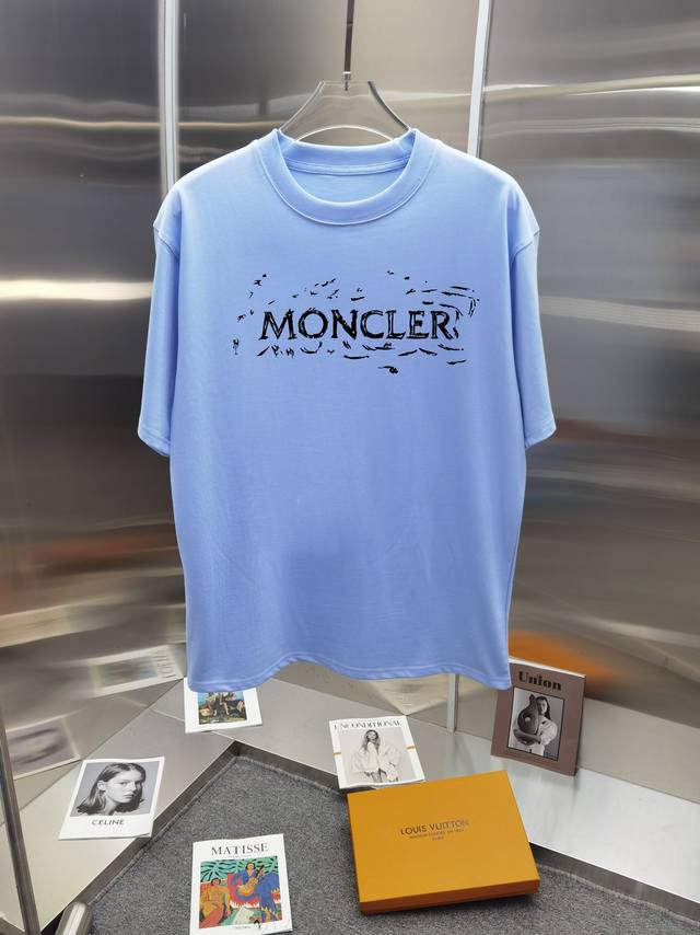 蒙*口 Mon*Ler 25Ss 大师亲手设计潮牌新品印花圆领短袖T恤 夏季最新砖柜同步 Os落肩版型 300克重全棉 时尚又个性 超级百搭好看的一款 男女都非