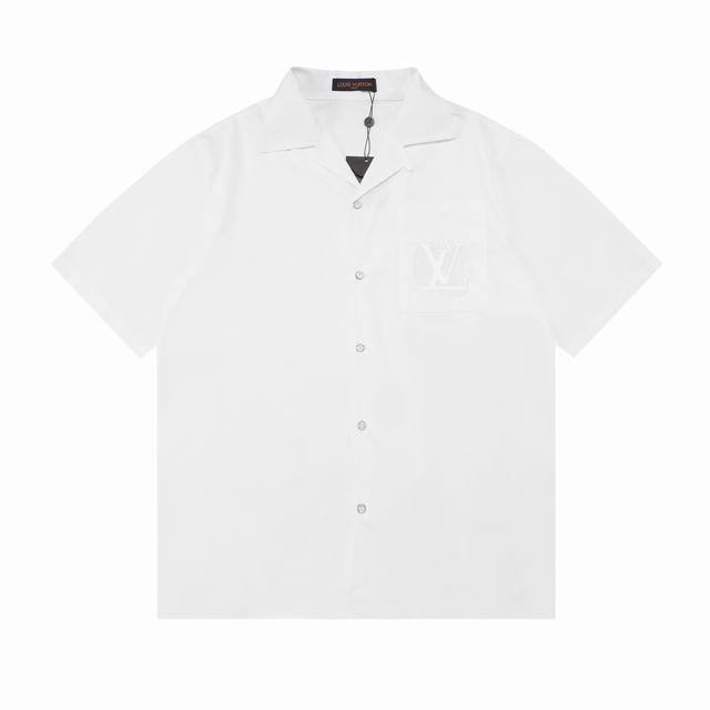隔天到 Louis Vuitton 路易威登 珠片绣花口袋 轻奢主义 男女日常通勤穿搭必备单品 正确版本 欢迎对比 详细特征 采用定制100%棉质府绸面料 珠片