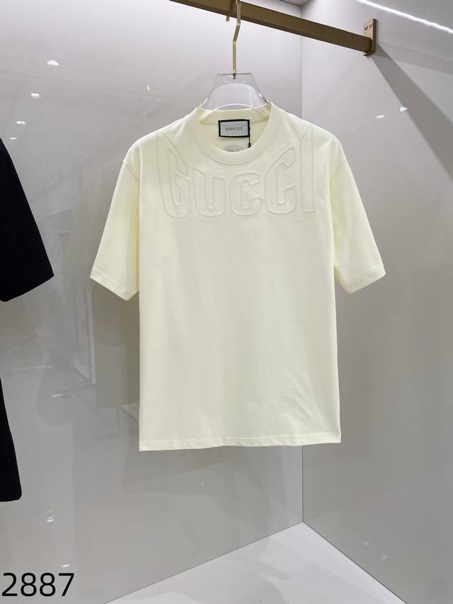 古驰Gucci 2005新款男士圆领短袖T恤 高版本 高品质 270G 甄选优质高端面料 做工精细 独特设计 代工厂P出品， 送人自己穿都非常显档次， 亲肤透气