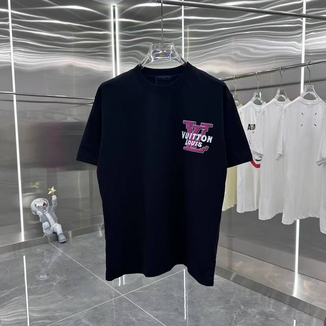 LV 2025春夏新款短袖T恤 植绒厚板工艺 男女同款宽松版 S M L Xl Xxl 五个码 黑色 白色 酒红色