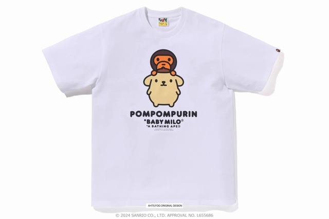 001018款Bape X Sanrio 三丽鸥 联名款 Fw24 Pompompurin布丁狗徽标图案印花圆领短袖T恤 男女同款 码数Mlxlxxl 白色