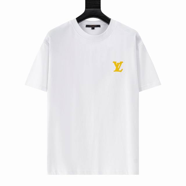 Lv路易威登25Ss新款短袖，最高版本重工艺印花经典Logo图案，高标准定制，上身非常有型，客供进口高档280克纯棉面料质感非常细腻，细节工艺精湛考究，塑造性极
