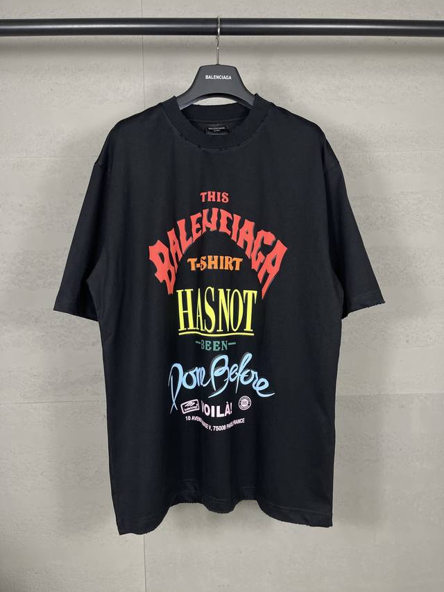 实拍图 顶级版本.官网品质 Balenci*Ga 巴黎.新款，胸前字母发泡印花水洗做旧短袖T恤 新款.所有图案细节颜色Y板定制.巨别市场通货。砖柜同步.第一时间