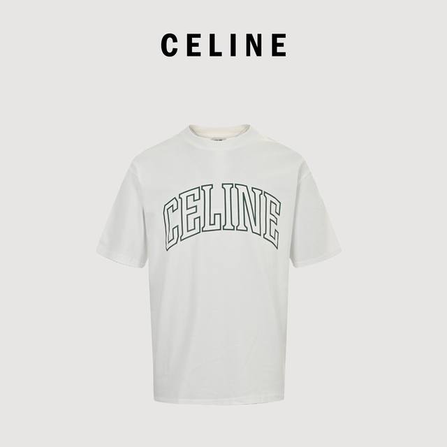 Celine 赛琳 24Ss 弧形字母印花短袖 采用280克40支精梳棉面料制成，且经由水洗后面料手感顺滑，不易缩水变形，不易褪色，质感满满。印花采用弹力胶浆印
