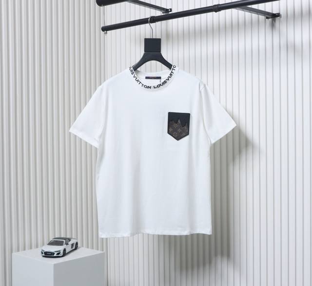 Louis Vuitton 路易威登Lv 刺绣徽标短袖T恤 面料采用定制280G 26支特滑双股精棉平纹高密无尘全棉布料，前幅高密度加厚，走线平整，代工品质，全