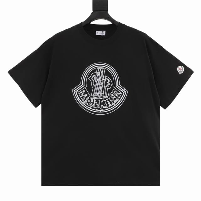 Moncler 蒙口 25Ss 重叠Logo印花短袖 采用60支双纱精梳纯棉爽滑手感，纯棉不起球不起毛，面料厚度260克重，单件重量280克左右！质量保证、原厂