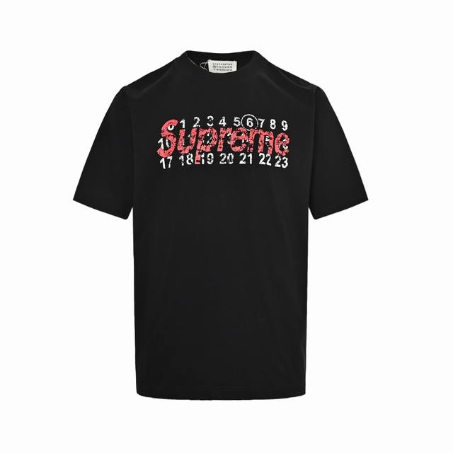 Supreme & Maison Margiela马吉拉Mm6 字母数字破损短袖 定制辅料，细节质感非常好，大货细节实拍 Size:S-L