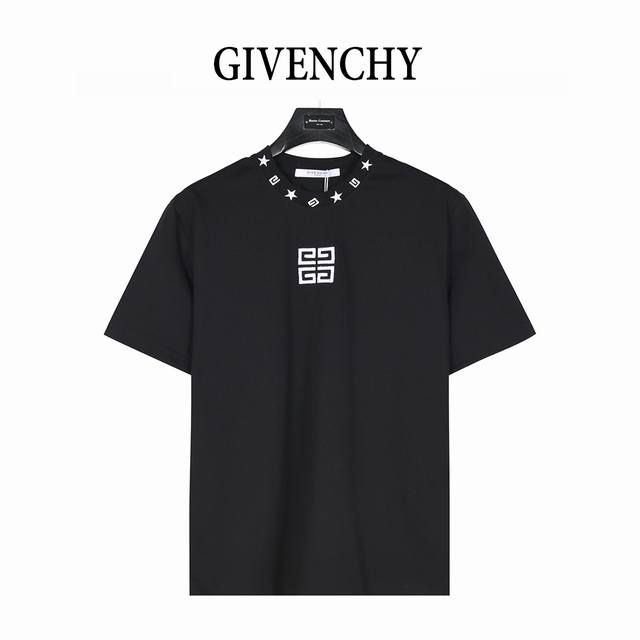 Givenchy 纪梵希 25Ss 领口五角星宫格刺绣短袖T恤 最高版本 定制面料280克100%双纱棉 开模原版过鉴定领标 100%真丝洗水标 采用进口田岛机