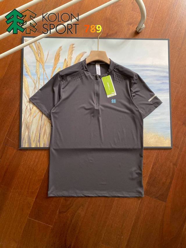 可隆 Kolon 运动户外级天花板肩部激光打孔透气速干夏季运动跑步健身休闲高弹立领半拉链短袖T恤。 户外机能面料，速干吸湿透气 出汗不粘身 健身运动者必入 轻量