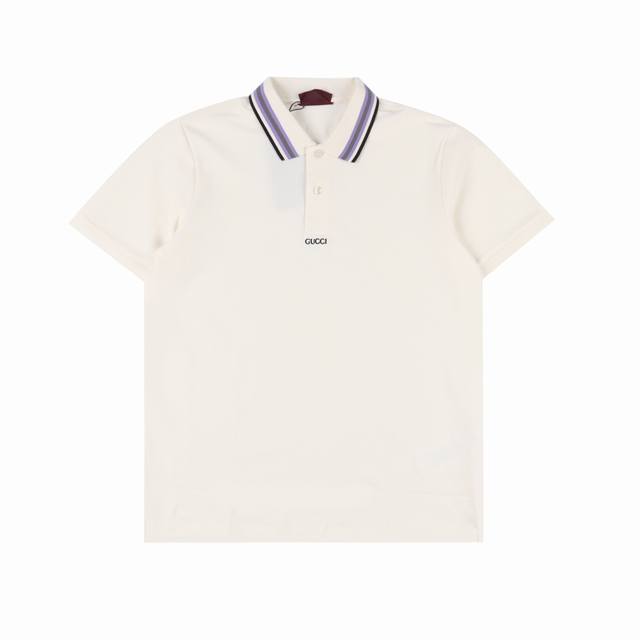 Gucci 古驰 简约字母短袖Polo衫 原版品质，欢迎对比。 选用棉质珠地网眼布打造，衣领为双系统提花定织扁机制成，有弹性，不变形，衣服全部原生布捆边，前胸双