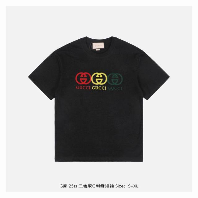 Gucci 古驰 25Ss 三色双G刺绣短袖 面料采用230克重精梳棉，定制32支1*1螺纹，成衣两遍水洗处理，面料舒适亲肤无异感，定制定染面料，纺织密度高，