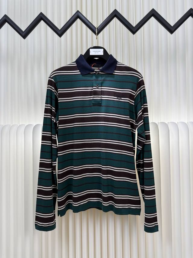普拉达Prada 条纹长袖Polo衫 正品开版-实体柜台-顶奢品质 秒杀市面一切版 定制精密60支双股尊享条纹料，胸前标志性Prada刺绣作点睛之笔，彰显品牌身