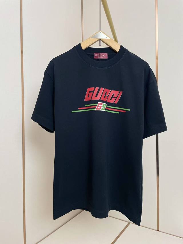 现货 Gucci红绿撞色T恤 经典撞色图案 独树一帜 肩部通肩压条 280克纯棉面料舒适透气 黑白双色 男女同款 码数S-Xxl