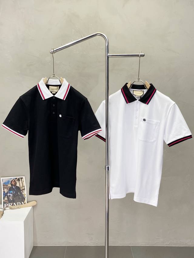 Gucci古驰独家专供新款男士休闲短袖 高端定制 高端版本 时尚百搭爆款进口面料 手感超柔软细腻 穿着亲肤舒适 高端精品 代工厂P精细做工 上身非常赞 男士必备