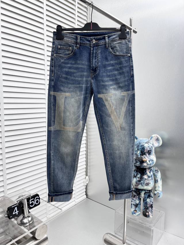 LV*2025新款牛仔裤，定制全套五金，全新品牌设计工艺，做工精细，细节完美，高版本 码数：29-38 无35.37