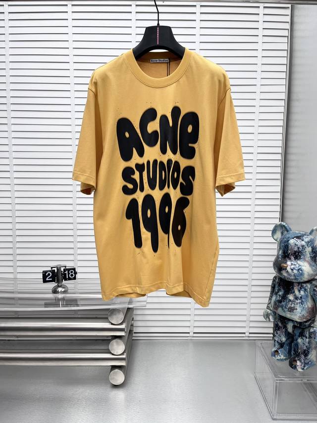 Acne*2025春夏新款字母印花短袖 Os廓形宽松版黑 白 姜黄3色 男女同款 重磅纯棉泼墨印花半袖T恤重磅纯棉休闲百搭的一款上身很舒适特别适合我这种喜欢舒适