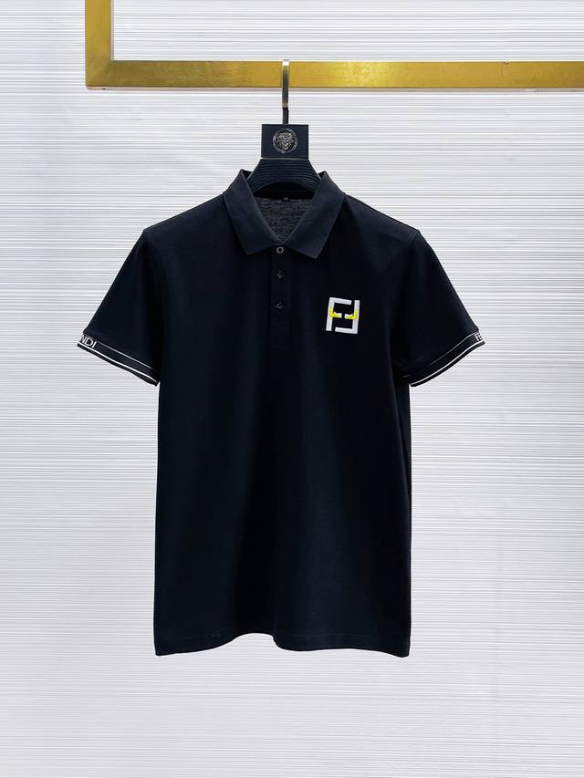 芬迪 2025Ss夏季新款字母Logo男士翻领Polo衫！经典商务男款，高端男装的天花板级别的商务男款！简约时尚大气不失优雅，单穿内搭体面过人，品质控 细节控的