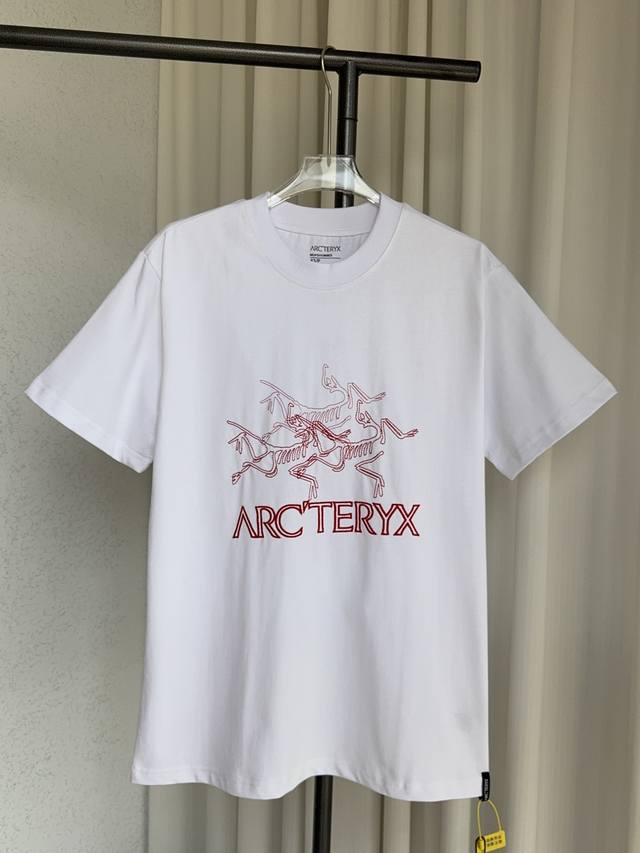 始祖鸟 Ayc Teryx25Fw三鸟字母Logo刺绣短袖T恤 高端32S双纱280克面料 重磅面料 定制拉架罗纹同缸同染 三标齐全 男女同款 颜色：黑色 白色