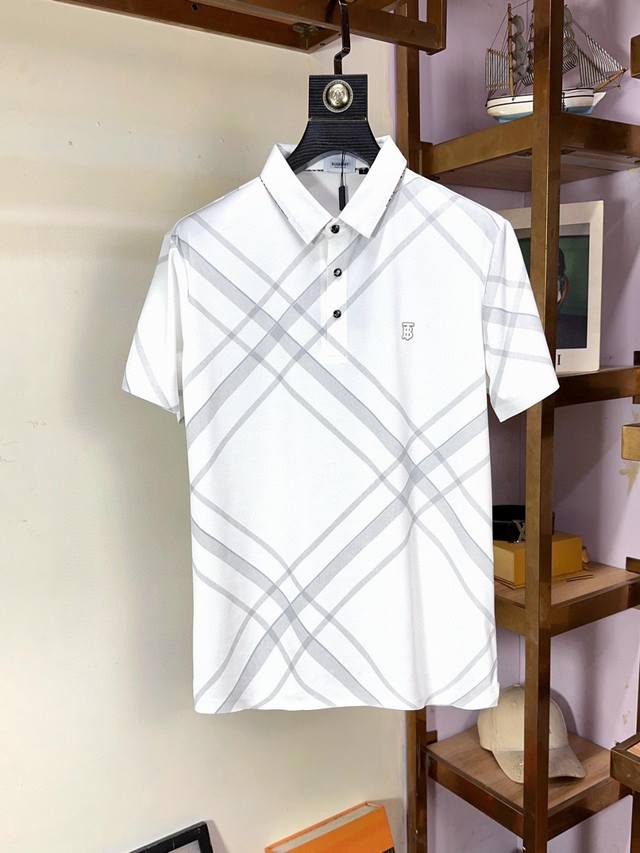 Burberry 巴宝莉 胖哥福音4Xl可穿200斤全品全品相订单商务休闲翻领短袖 让整体上身感 商务休闲的同时 时尚有型 属于轻商务休闲设计 让您轻松驾驭不同