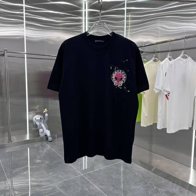 Ch克罗 2025春夏新款 立体绣花+甩浆 圆领T恤 实物很棒男女同款宽松版 尺码S M L Xl Xxl 五个码 黑色 白色