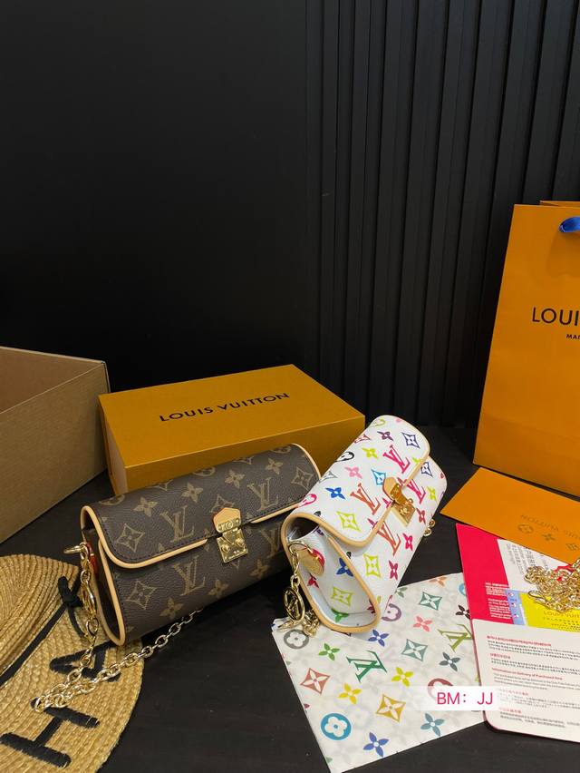 配折叠盒飞机盒 Lv路易威登Mini老花小邮差 Pochette Metis East West Mini小邮差延续经典元素的同时又增添新的魅力,链条可拆卸的设