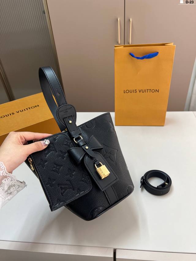 装饰锁头不带钥匙 Lv路易斯威登中古水桶包 D-23尺寸17×18折叠盒
