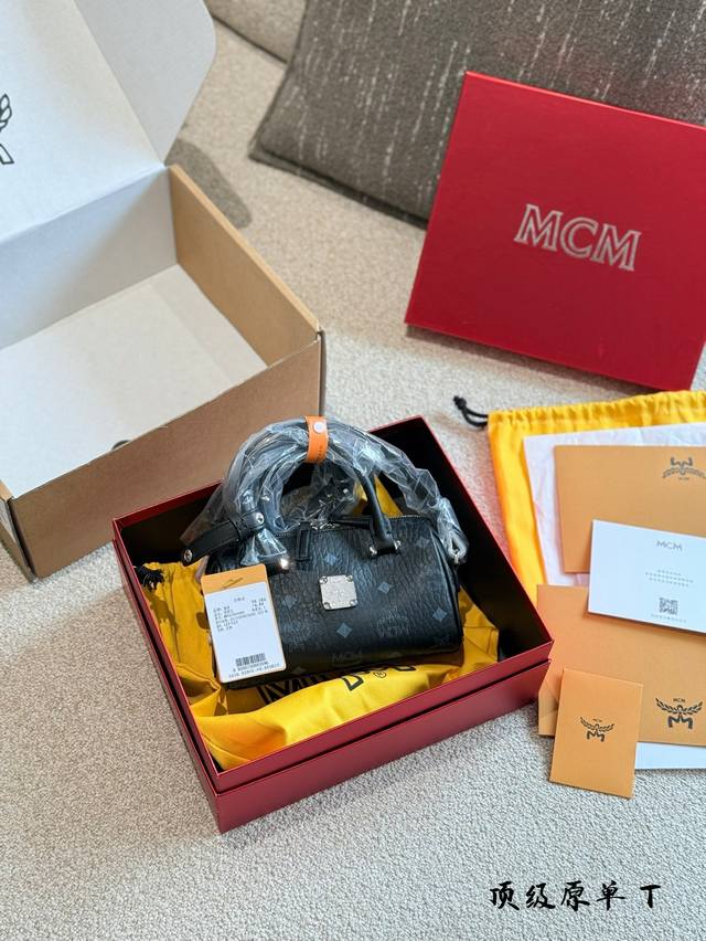 原单顶级 青岛代工 Mcm 原单茶金 Mini Nano 枕头包 Mcm Ss21 Mini Nano 枕头包 可爱到爆炸 青岛原厂，可单肩，斜挎，手提，大小非