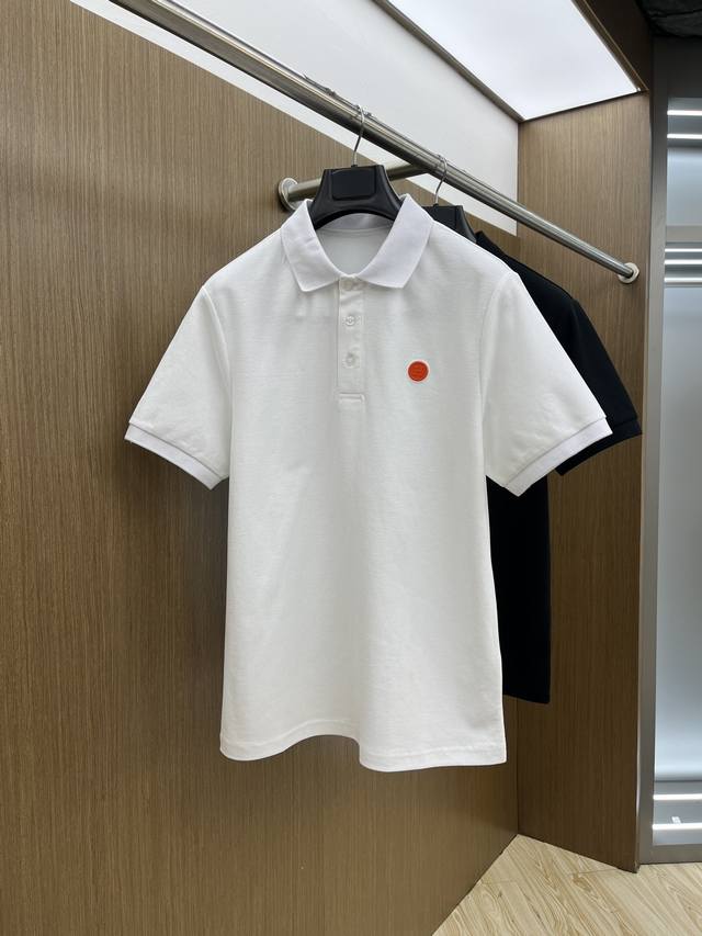 Her 独家定制工艺款 ,专柜同步2025Ss夏季新品，男士胸前经典徽标标识商务休闲撞色领短袖Polo衫！贸易公司渠道稀出，同步Gw发售！视觉颇为精致美观，彰显