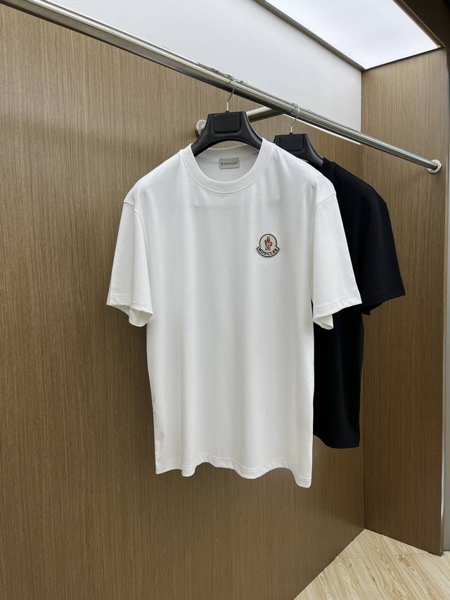 Mon Ss春夏独家专供新款原单男士休闲短袖 高端定制 高端版本 时尚百搭爆款进口定制新疆长绒棉面料 手感超柔软细腻 穿着亲肤舒适 高端精品 代工厂P精细做工