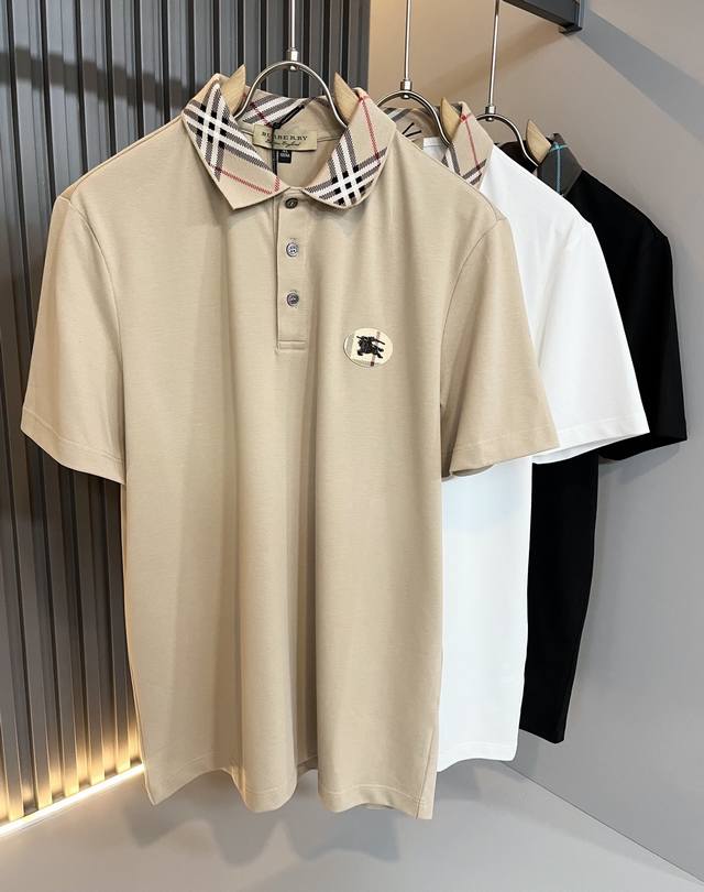Bur*Erry 巴*莉 2025春夏新款男士短袖Polo衫，品牌最新设计元素！既不单调也不复杂,恰到好处的展现品味！客供顶级定制珠地棉面料！舒适吸汗透气根本不