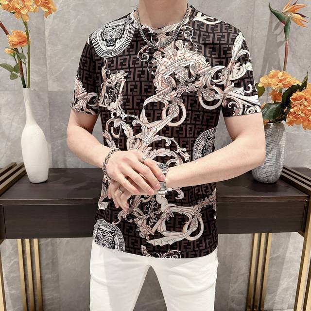 芬迪Ss最顶级版本新春Polo，顶级休闲风，专柜有售，顶级品质，耐穿又舒适，码数M-3Xl