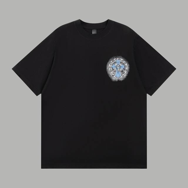 顶级版本 区别通货 款式：克罗心Ch做旧宝剑短袖 颜色：图片色 尺码：Xs-L 面料：300克双织纯棉 辅料：全套定制辅料 无性别区分 男女同款
