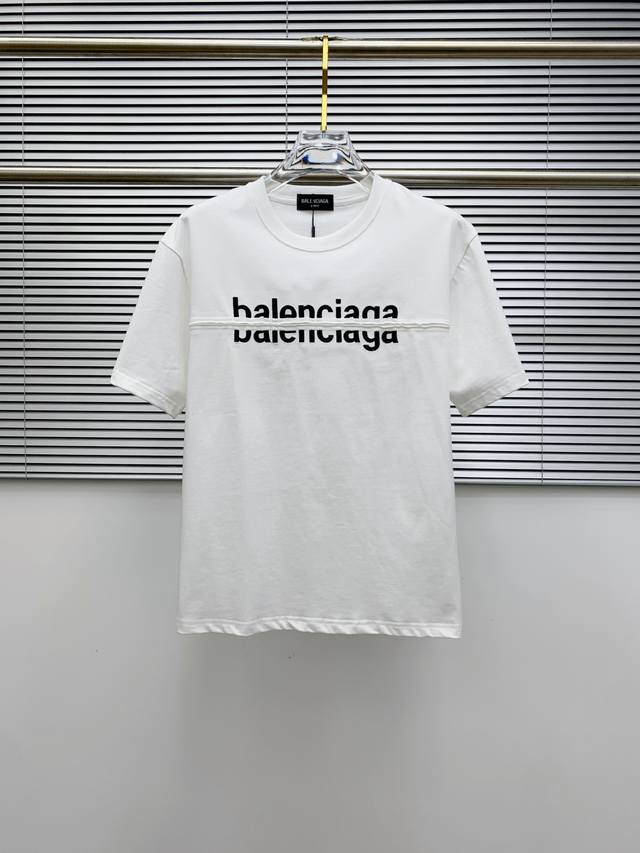 市场有仿版认准工艺和面料 25Ss巴黎家纯棉最新面料 最高版本 胸前字母Abl重工贴布刺绣工艺！经典标识图案Logo时尚简约潮流短袖，最顶级的品质专柜原单短袖，