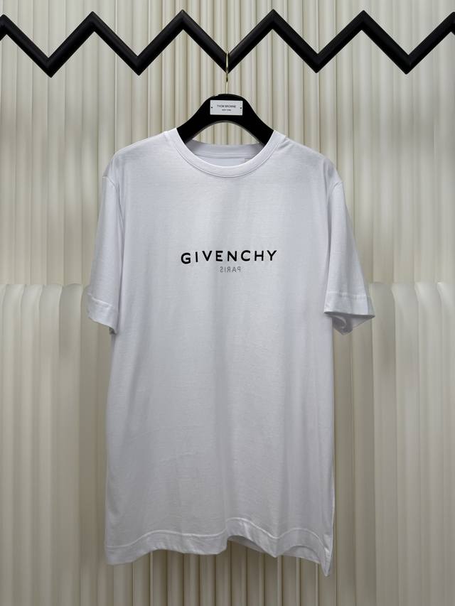 纪梵希Givenchy 反转Logo印花短袖 正品开版-实体柜台-顶奢品质 秒杀市面一切版 采用50支爽滑双股配套1×1索啰呐螺纹面料 手感柔软 舒适贴肤 搭配