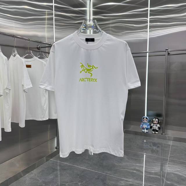 始祖鸟 2025春夏新款260克 短袖T恤 个性印花 男女同款宽松版 S M L Xl Xxl 五个码 黑色 白色