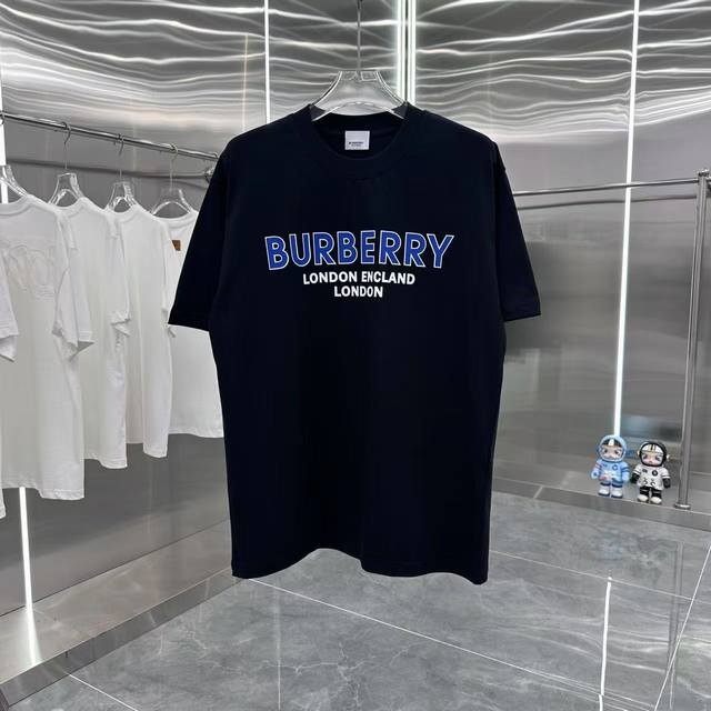 Bur巴宝莉 2025春夏新款260克短袖T恤 个性印花 男女同款宽松版 S M L Xl Xxl 五个码 黑色 白色 灰色