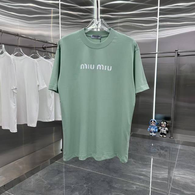 Miu Miu 秋冬新款 厚板硅胶工艺 260G短袖T 实物很棒男女同款宽松版 尺码S M L Xl Xxl 五个码 黑色 白色 浅绿色