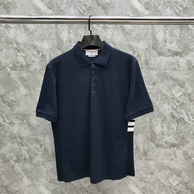 翻领双侧白织 码数：1-5 颜色：白、灰、藏青