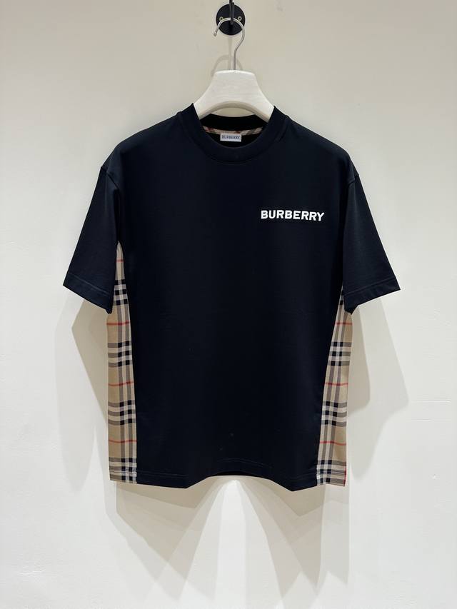 新品 格纹世家男士时装款百搭圆领短袖T恤，香港洋行渠道货，高端葡萄牙代工出品，25年春夏新品，经典王牌主打单品！ 客供高级埃及进口顶级面料，甄选尼罗河区域光照极