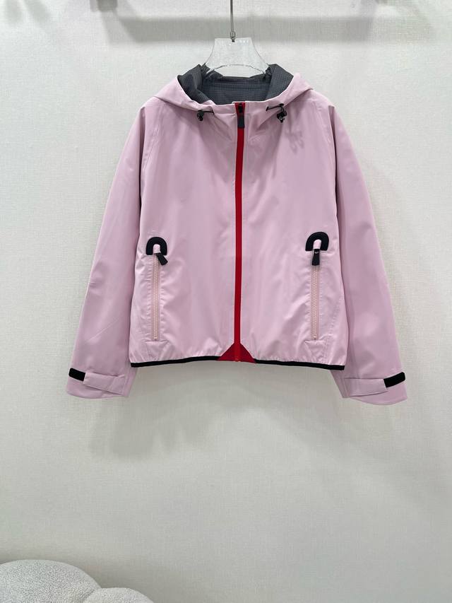 30新款软壳Jacket外套 高端品质无敌！可以有效阳隔99%以上的长短波紫外线，立体裁剪工艺，追求更立体自然地，有型又帅气，干练利落，日常搭配十分轻潮百搭，弹