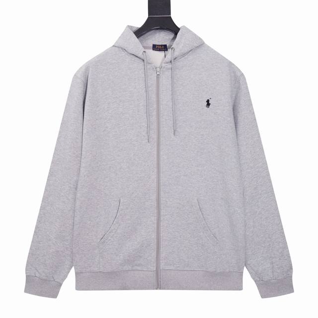 款号807 Ralph Lauren 拉夫劳伦小马刺绣拉链开衫连帽卫衣 秋冬人手一件的卫衣来了 怎么穿搭都随意！！ 这款连帽运动衫饰有代表Ralph Laure