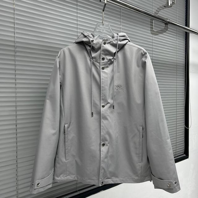 特价不退换 码数M 1件 Burberry 巴宝莉 Ss新款原版1:1定制五金配件全进口原版设计，欢迎专柜对比，绝对的高品质，低调奢华有内涵，高端大气上档次的面