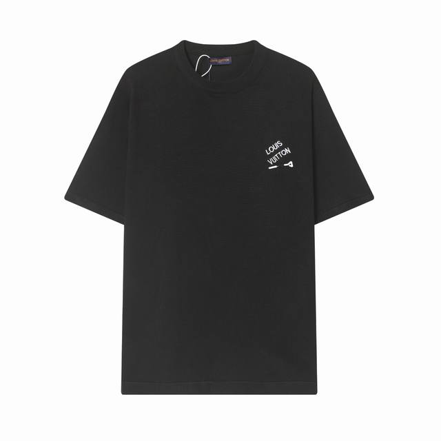 h605# 高品质 Lv路易威登 经典别针刺绣针织圆领短袖 高端品质 三标齐全，舒适透气，经典简约，精致时尚，细节呈现高端品质，男女同款。 颜色:黑色 白色 蓝
