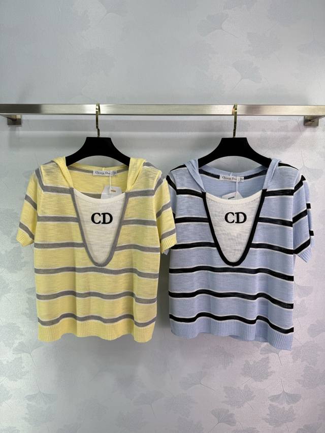 Dio*的条纹针织衫，黄色和蓝色条纹，经典又百搭。适合春夏季，时尚感满满。2色3码Sml 。T226B
