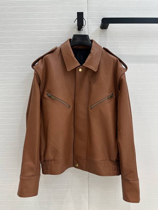 独家首发高端原单品质，Sl P30早春新品！复古摩登时髦夹必备皮衣！直角肩廓形夹克外套！原版定制顶级土耳其进口100%小羊皮，植鞣工艺皮质肉感油润柔软又细腻！原